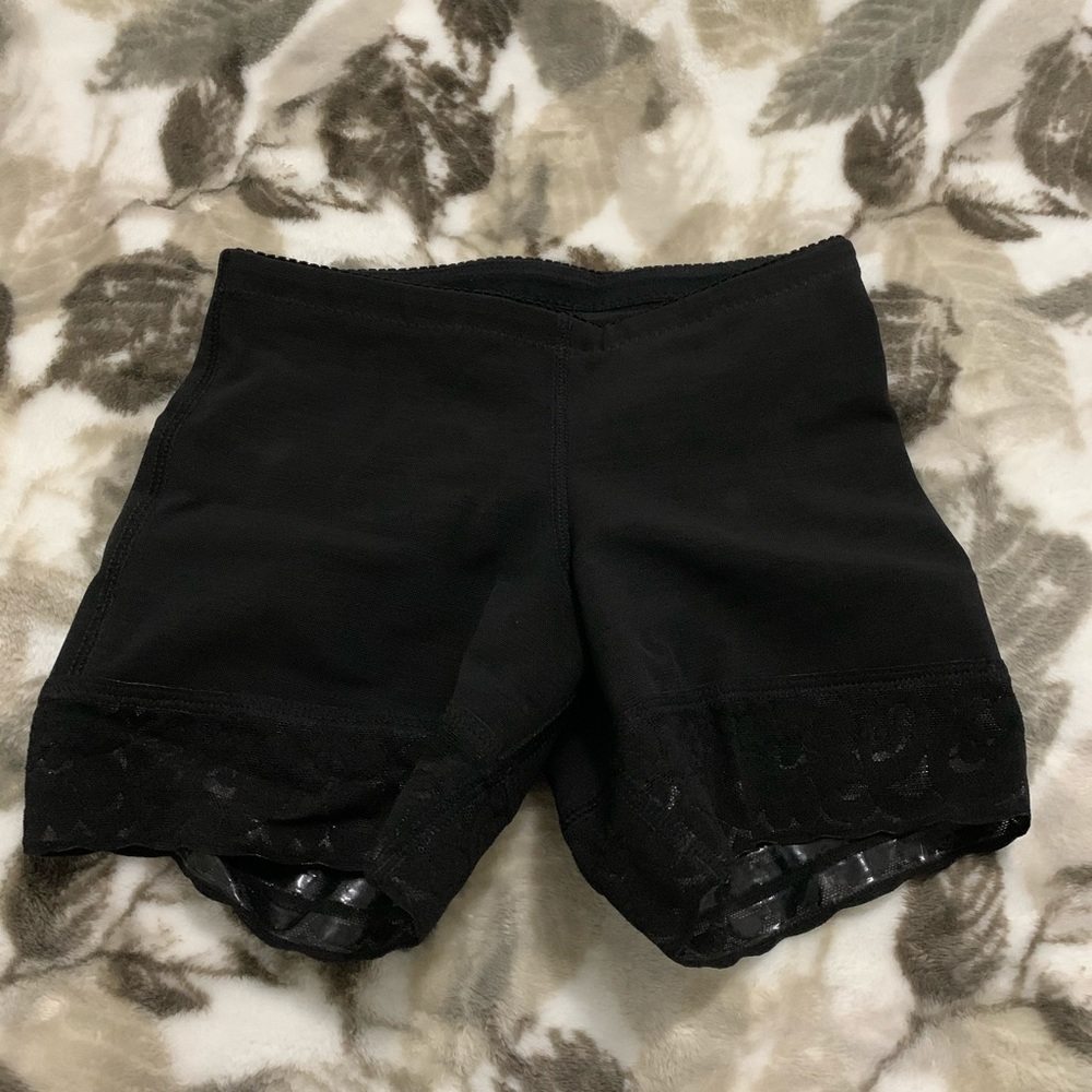 Colombian Body Shaper/Levanta Cola